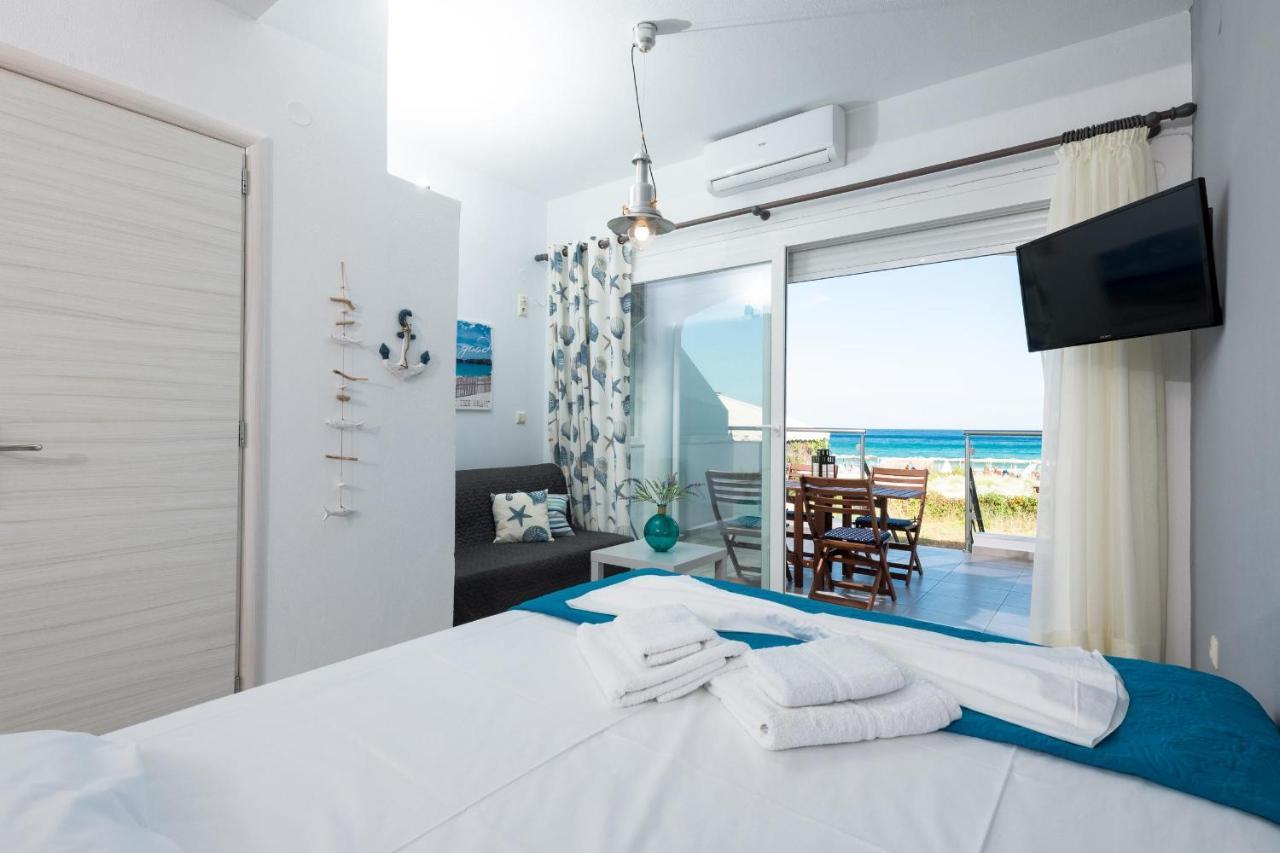 Artemis Beach Apartments Hriszí Amudiá Kültér fotó