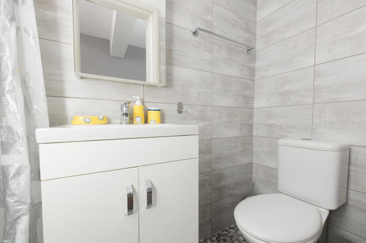 Artemis Beach Apartments Hriszí Amudiá Kültér fotó